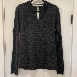 Lululemon Black Camo Pullover
